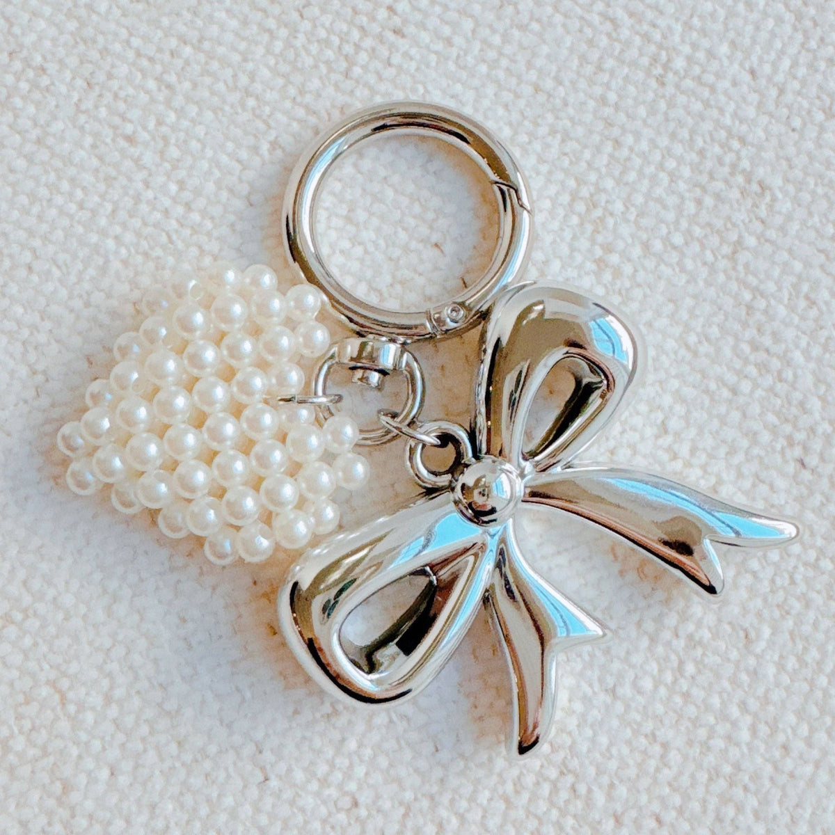 Bow Pearls Heart Quilted Bag
