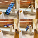 Hold It Right There : Magnetic Travel Phone Stand