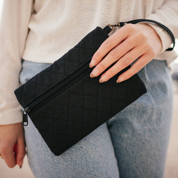 Piper Quilted Black Wristlet